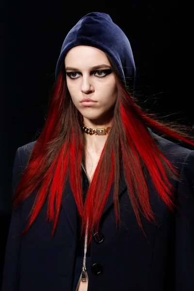 Look 38